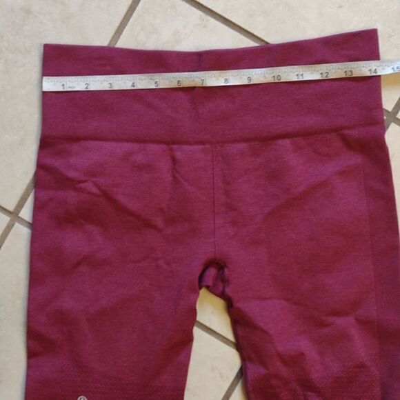 Lululemon pink leggings Seamless Street Crop Ombre purple to pink - Picture 4 of 13